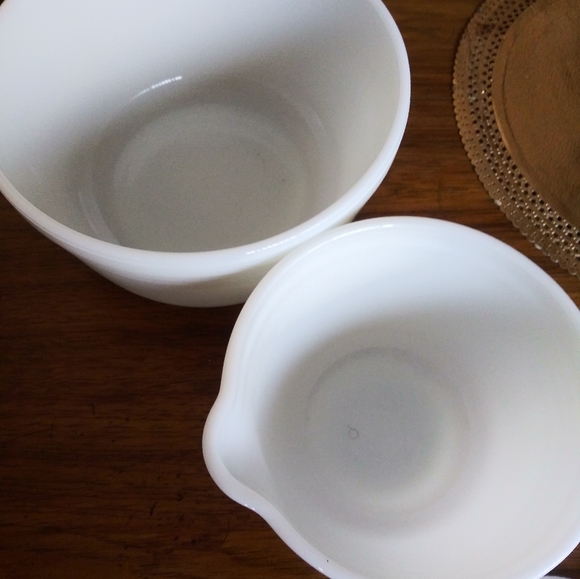 Vintage White 2pc Mixing Set - Picture 4 of 5